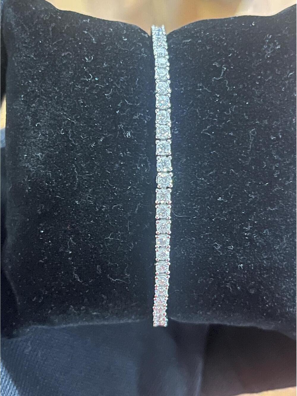 Moissanite Pure 925 sterling silver tennis bracelet